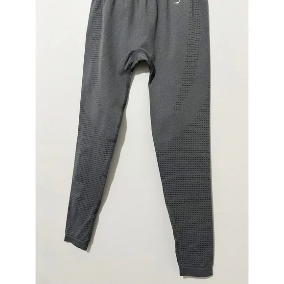Gymshark Gray Seamless High Waisted Full Length  Leggings Size XS - Picture 3 of 9